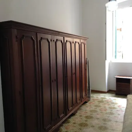 Oda ve Kahvaltı Bontempi Street